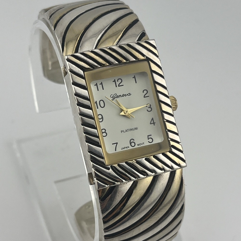 Geneva Platinum Watch Women 25mm Case Two Tone Bangle‎ Band- New Battery